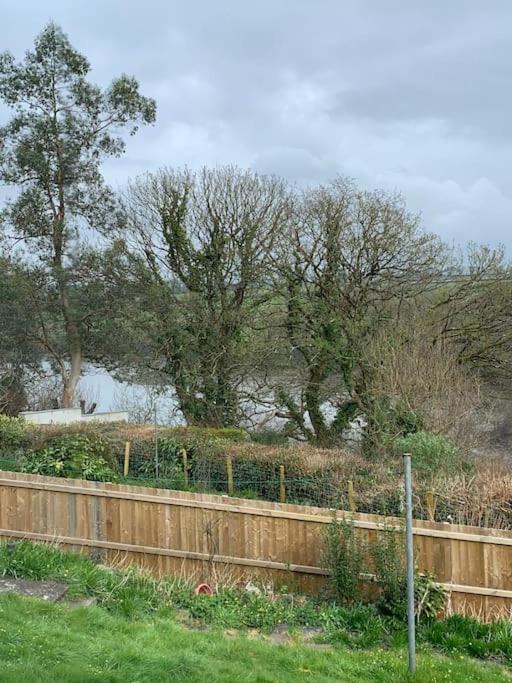 Bryndegwel In Saint Dogmaels, Cardigan- River Views, Free Parking Dış mekan fotoğraf